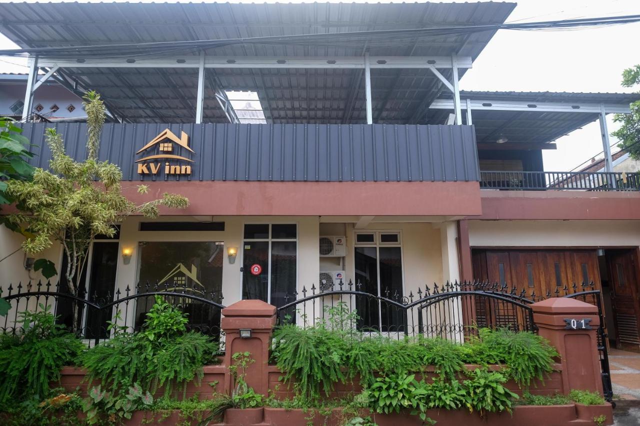 Koolkost Near Stadion Maguwoharjo Salakan Екстериор снимка
